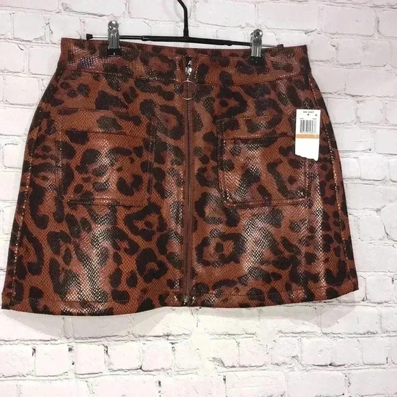 Oat New York Animal Print Mini Skirt - Picture 1 of 6